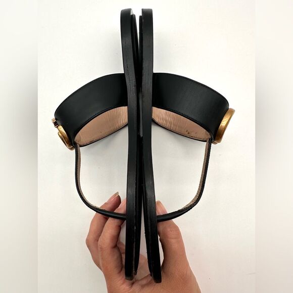 Gucci Black Leather Sandals with Gold Accent - Picture 5 of 12